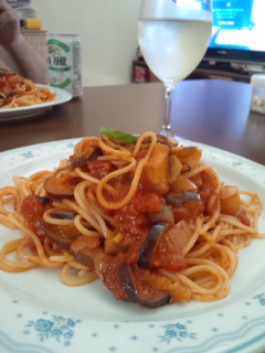 �x�݂̓��̂����������`�B